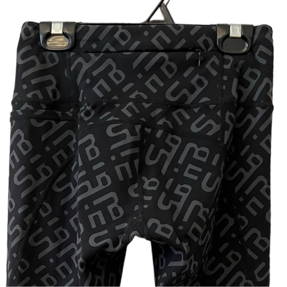 Halle Berry Sweaty Betty the re-spin edit Jinx power workout black grey leggings - Picture 6 of 12